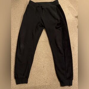 Nike men’s sweatpants